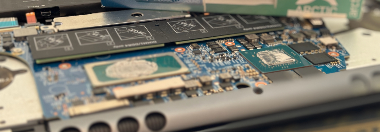 Remplacement de pâte thermique sur processeur de PC portable